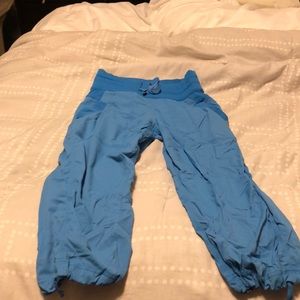 Lululemon unlined studio crop